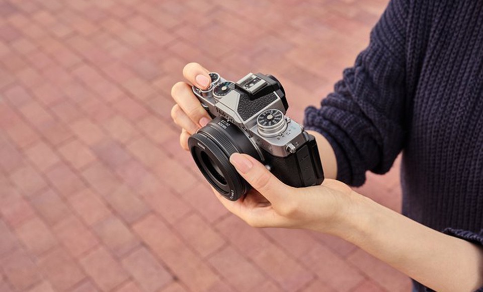 No.10 in 2025 Best-Selling New Lenses: Nikon NIKKOR Z 26mm f/2.8 Slim and Light Prime Lens