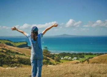 9 Tips for Natural Poses in Portrait Photography