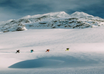 How to Select the Best Steep Angles for Mountain Peak Photography