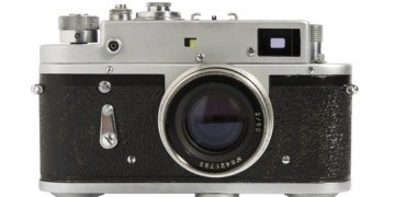 Father’s Love and Old Times in the Old Camera: Recalling the Old Fujifilm Digital Cameras