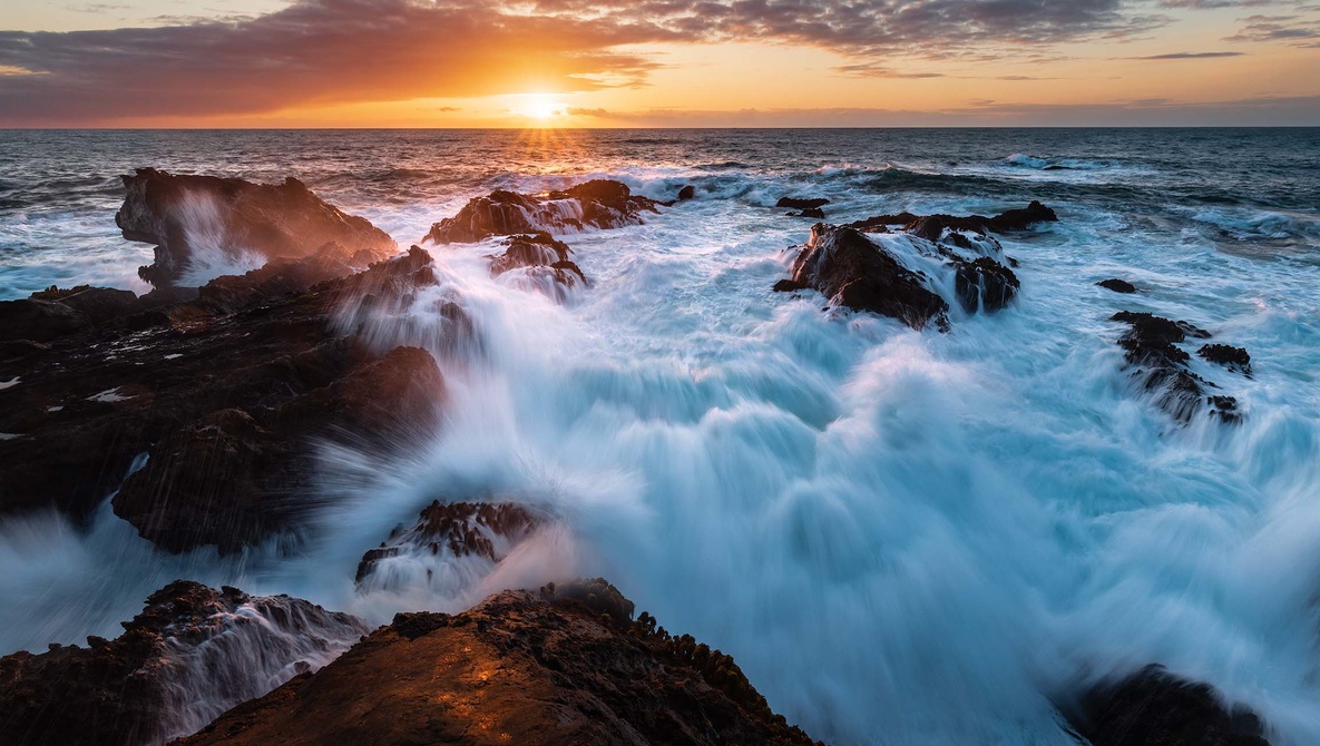 Capturing the Beauty of the Sea: Tips for Taking Gorgeous Seascape Photos