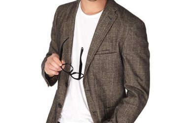 A Complete Guide to Men’s Photo Poses: Easily Take Photos with a Fashionable and Stylish Vibe